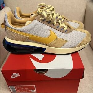 Nike Air Max Pre-Day Twine/Pollen-Light Bone
